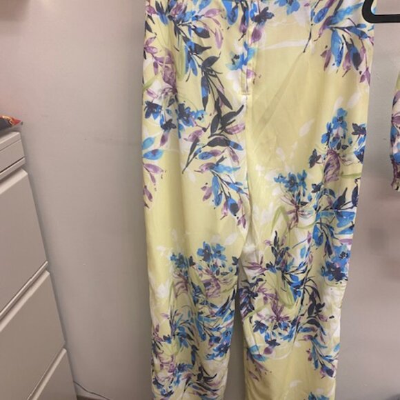 ROSS: Tropical Lime Green Floral 2 Piece Set - Picture 2 of 5